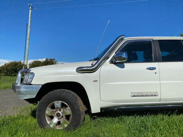 Nissan Patrol GU S1-4 - Cover up / Rounded Guard Entry Snorkel - Basic Weld Polished