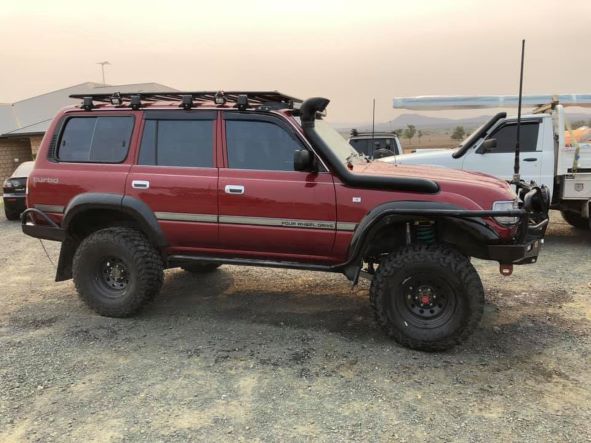 Toyota Landcruiser - 80 Series Snorkel - with Ram Head - Seamless Powder Coated