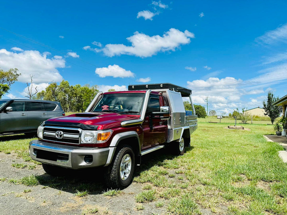 Toyota Landcruiser (2007-2023) - VDJ 79/76 Series - 4" DUAL Snorkels - Seamless Polished