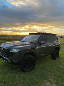 Toyota Landcruiser - 300 Series - 4" Mid Entry Snorkel - Seamless Powder Coated